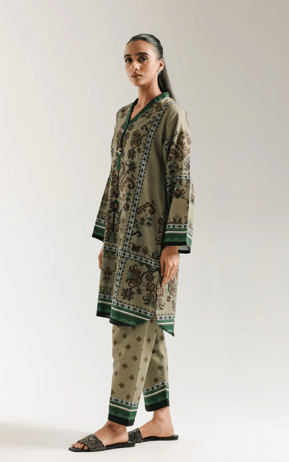 Printed Suit Green - ETHNC - Khushi Boutique